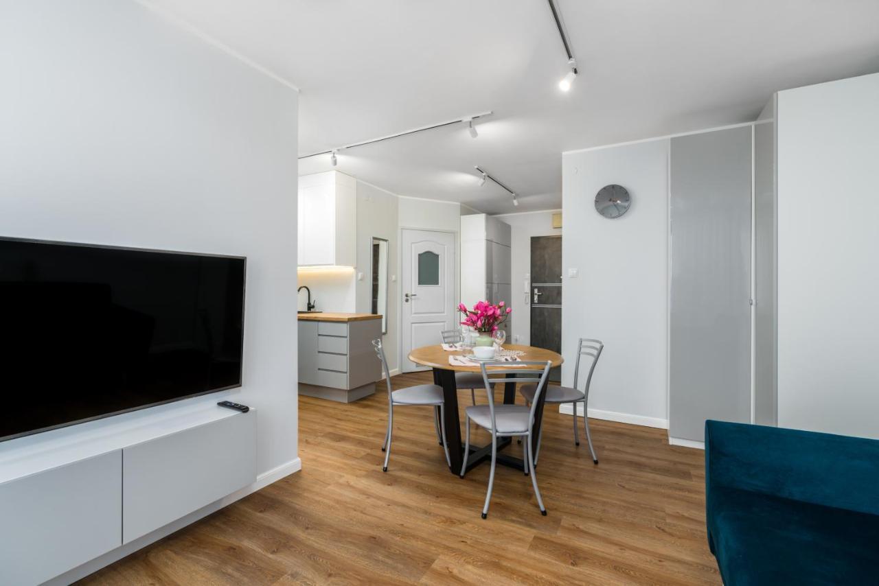 Apartment Wroclaw Jednosci Narodowej By Noclegi Renters Exteriér fotografie