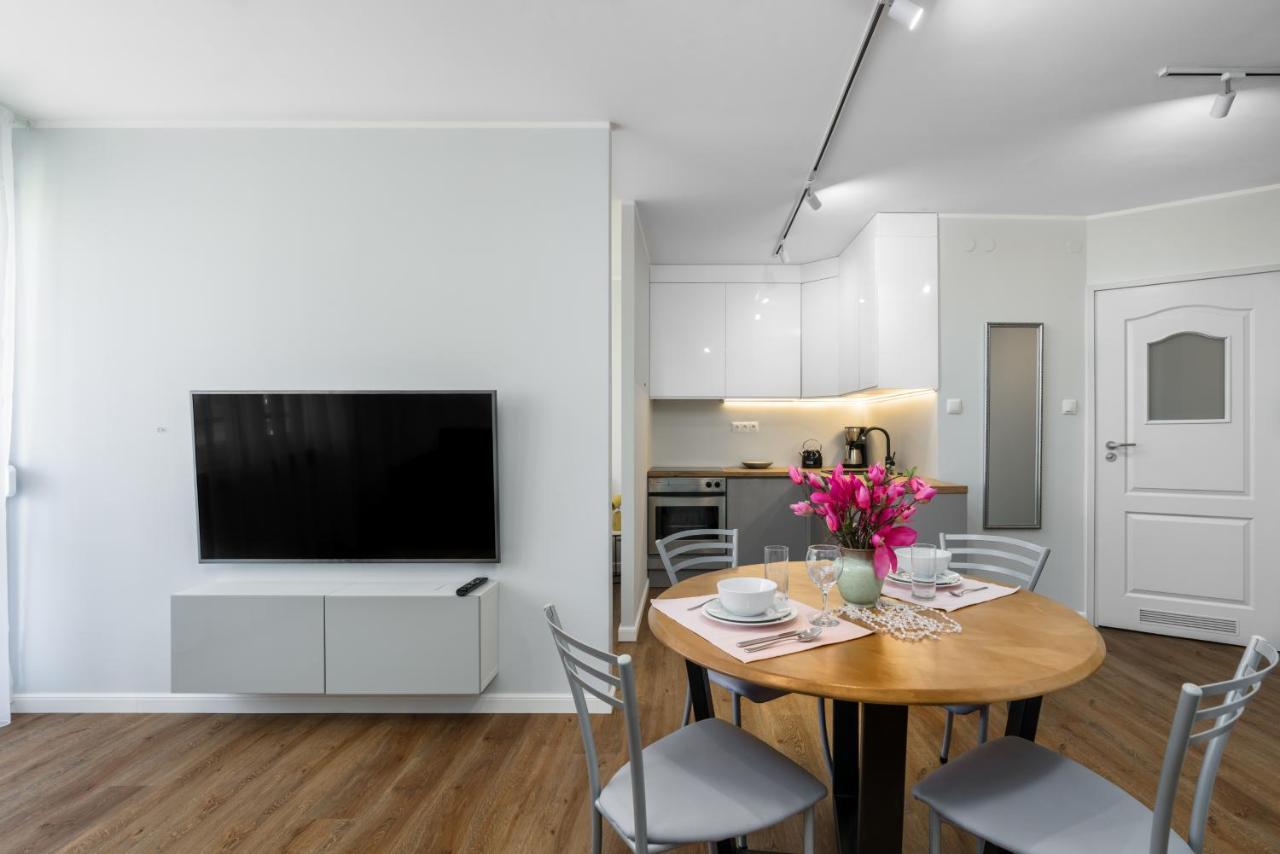 Apartment Wroclaw Jednosci Narodowej By Noclegi Renters Exteriér fotografie